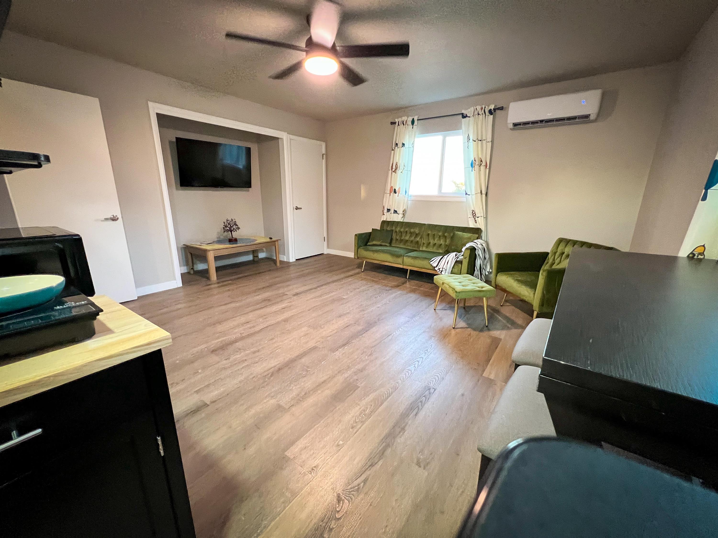 1516 West Sunrise Rim Road - NEST